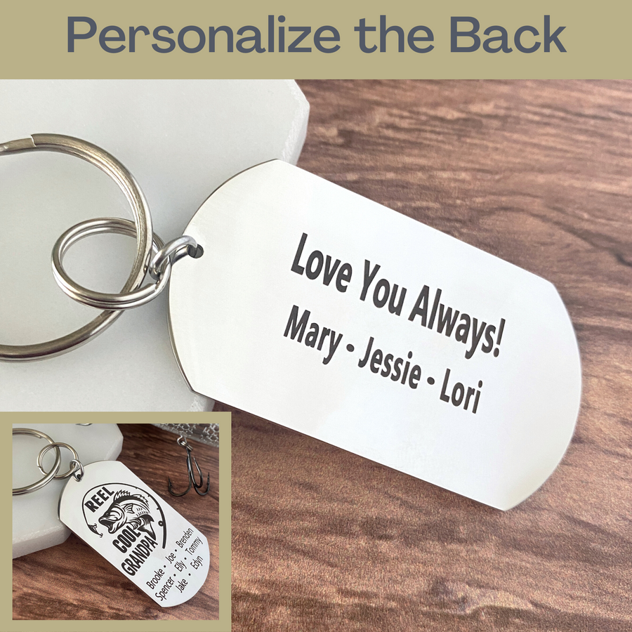 option to personalize the back of the keychain