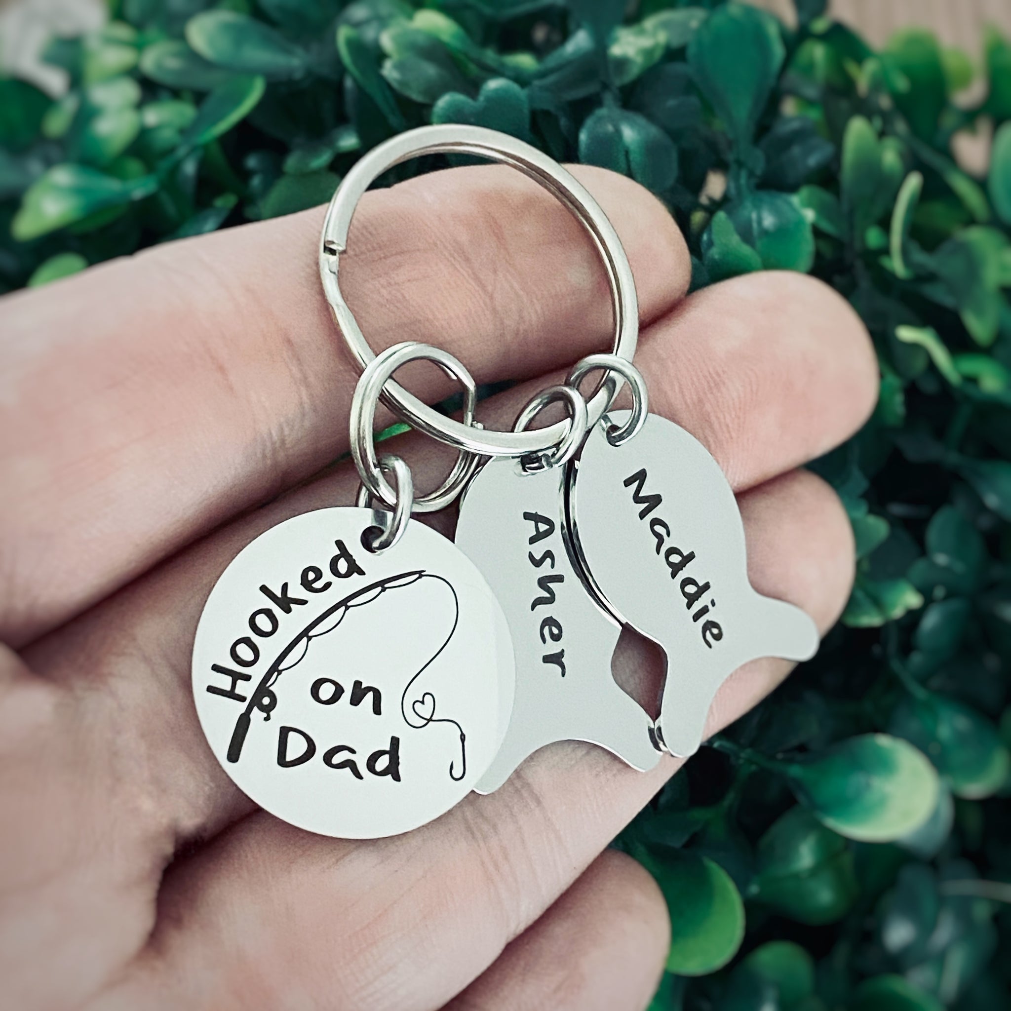Father's Day Gift Ideas,Personalized Fishing Keychain with 2-8
