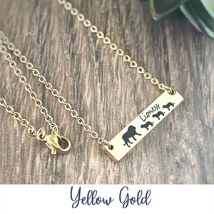 Yellow Gold Horizontal bar necklace engraved with 1 mom lion and 3 lion baby cubs