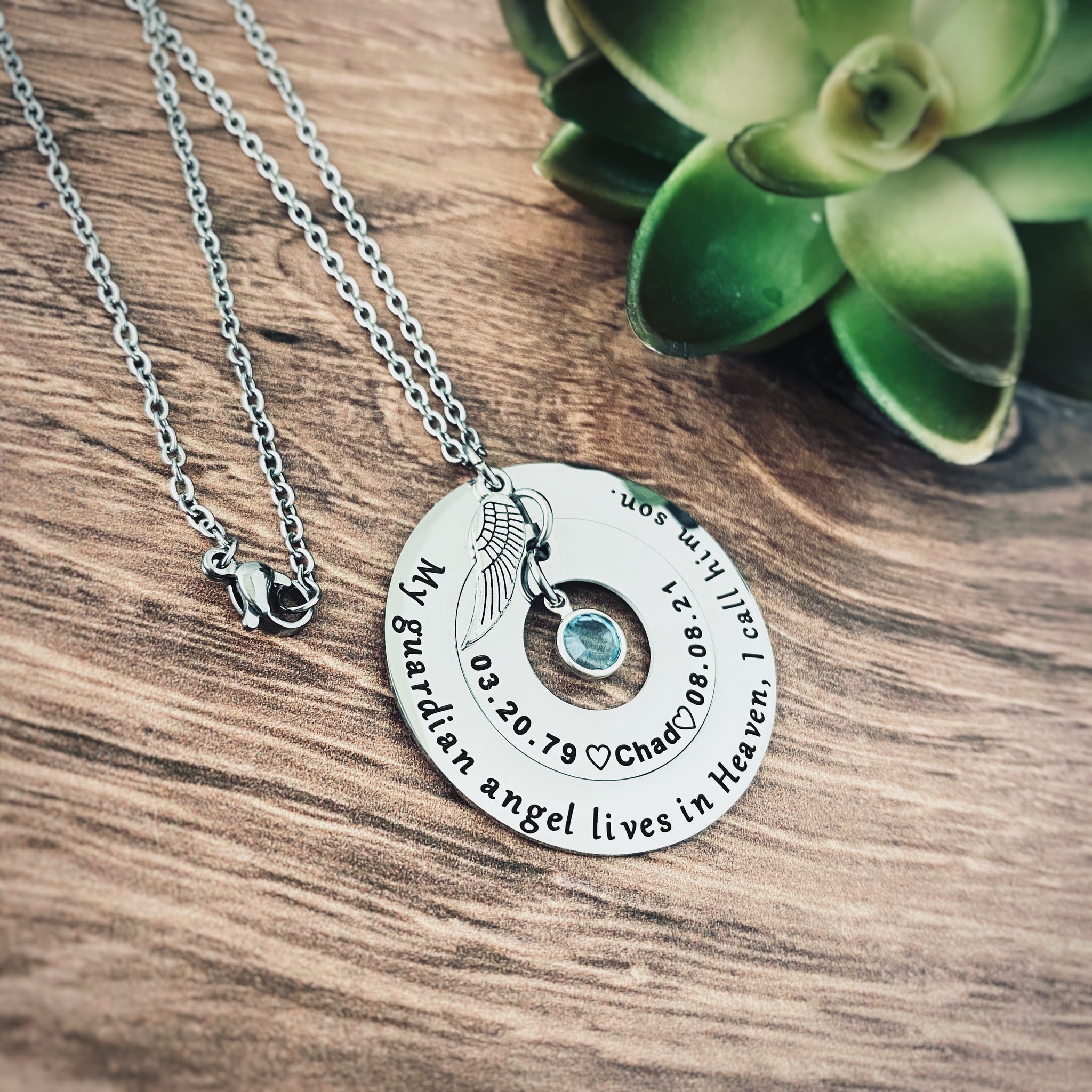 Memorial Keepsake Jewelry To Keep a Loved One's Memory Close