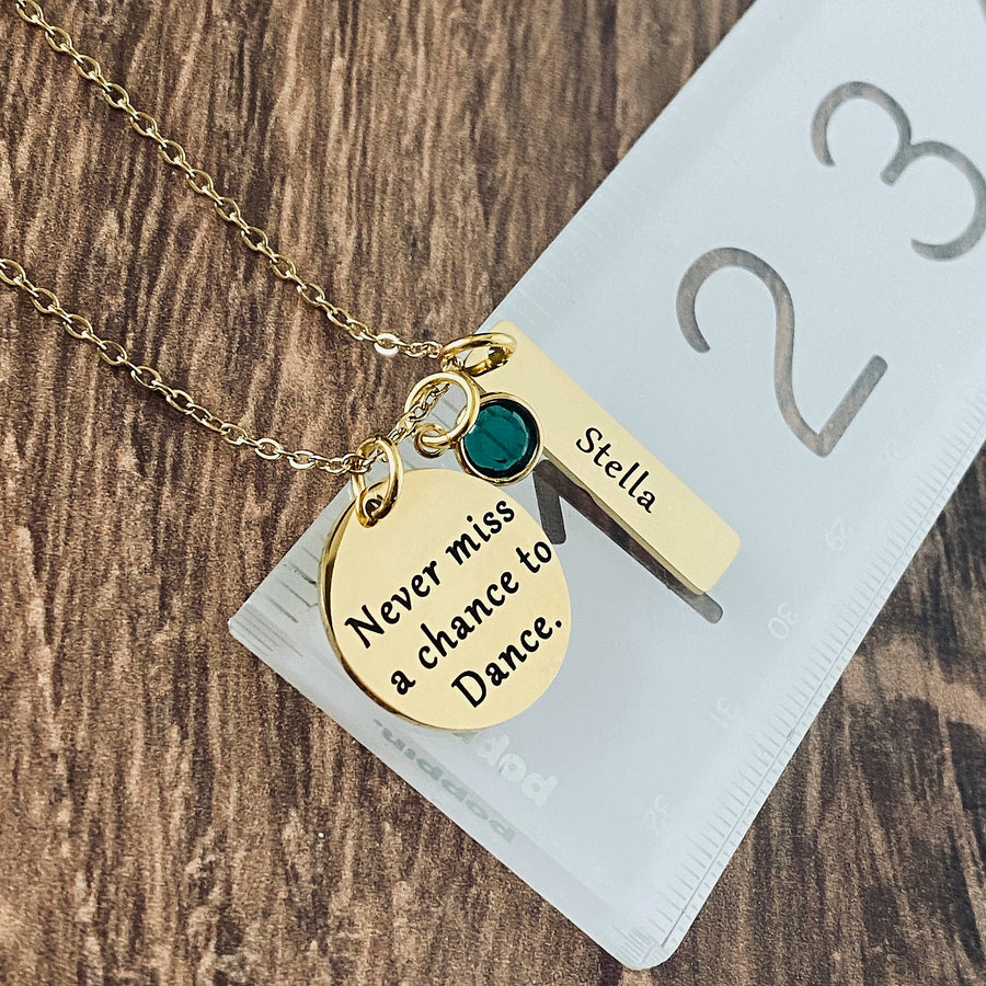 necklace on rule to show measurement