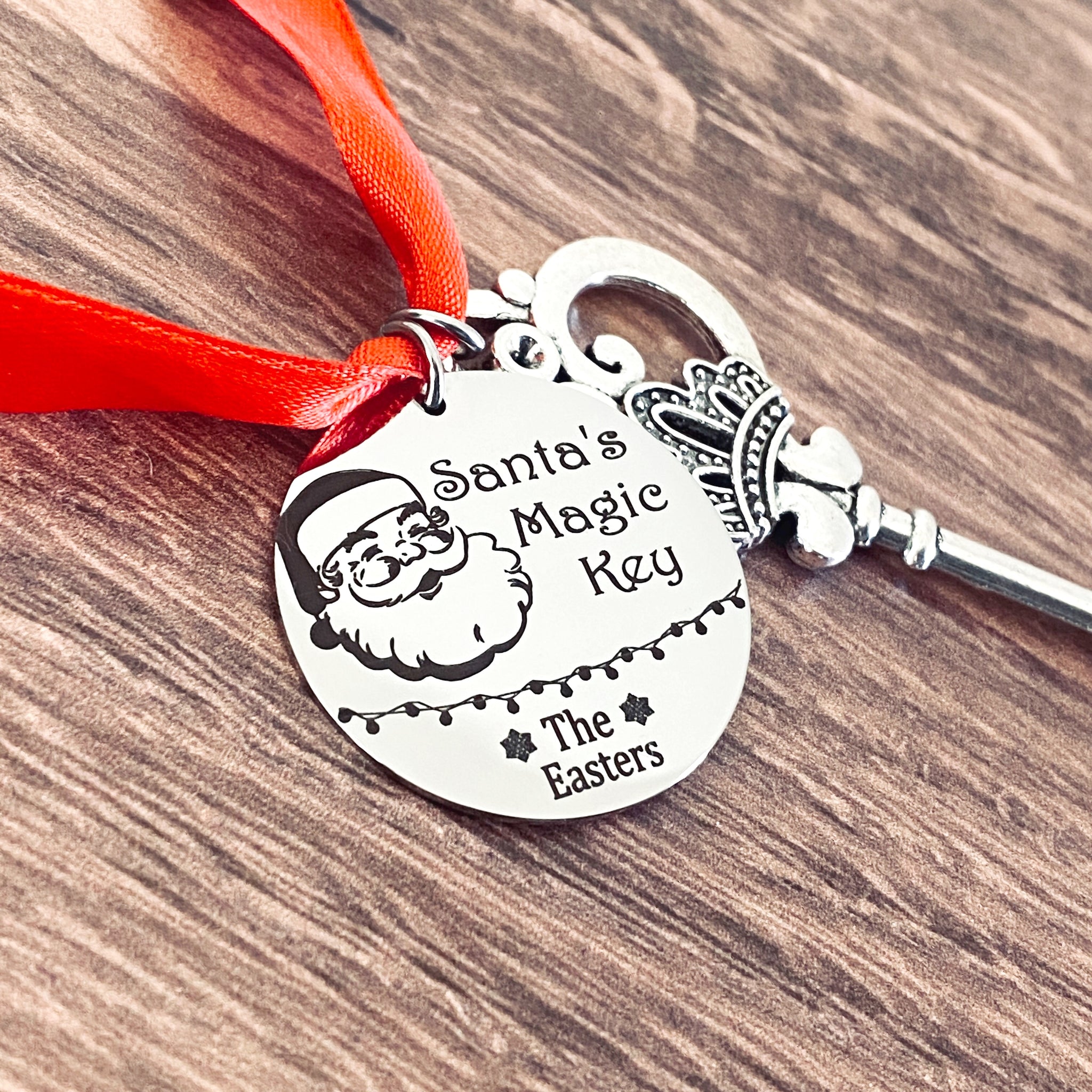 Santa's Magic Key - Oak Wood Engraved for the Kids on Christmas Eve - Love  by Laser
